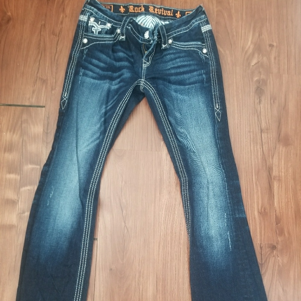Rock revival 25
